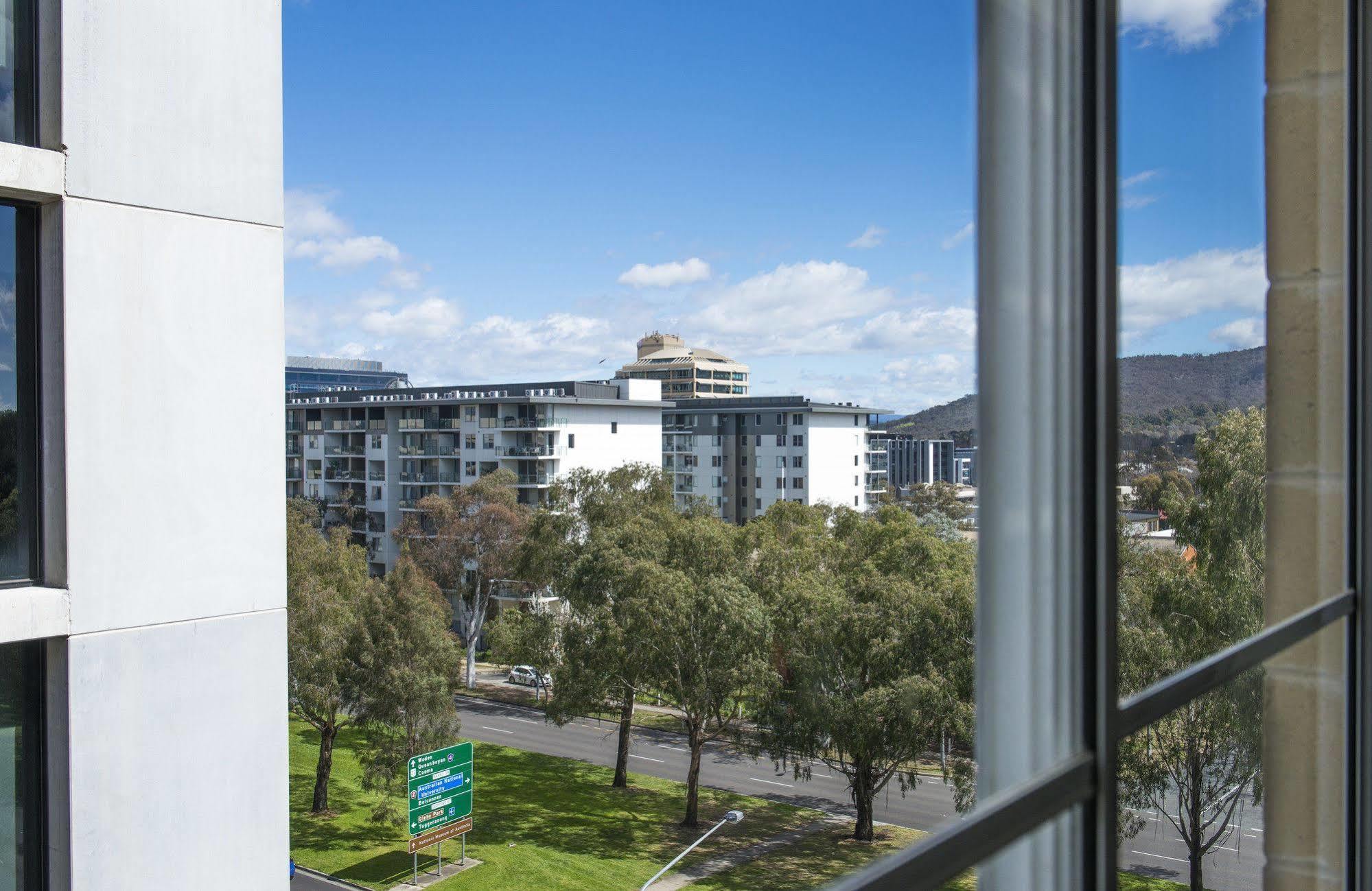 Mantra On Northbourne Aparthotel Canberra Luaran gambar